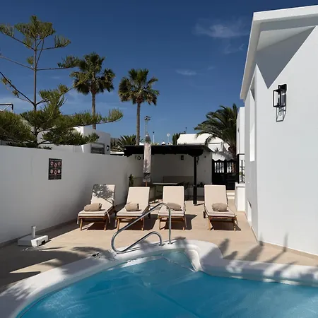 La Favorita * Puerto del Carmen (Lanzarote)
