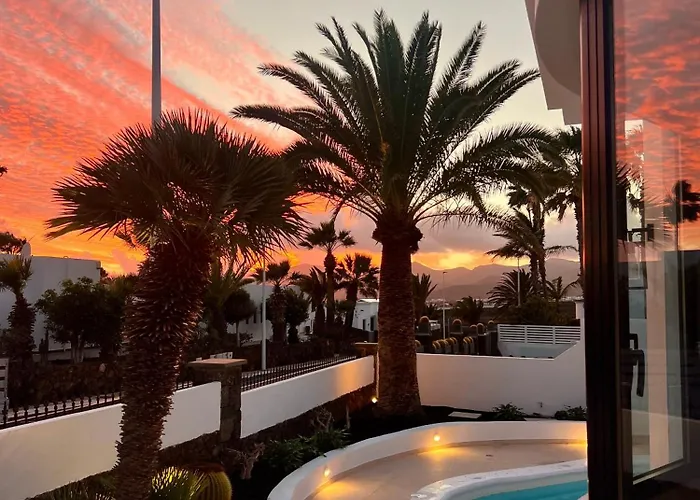 La Favorita プエルト・デル・カルメン