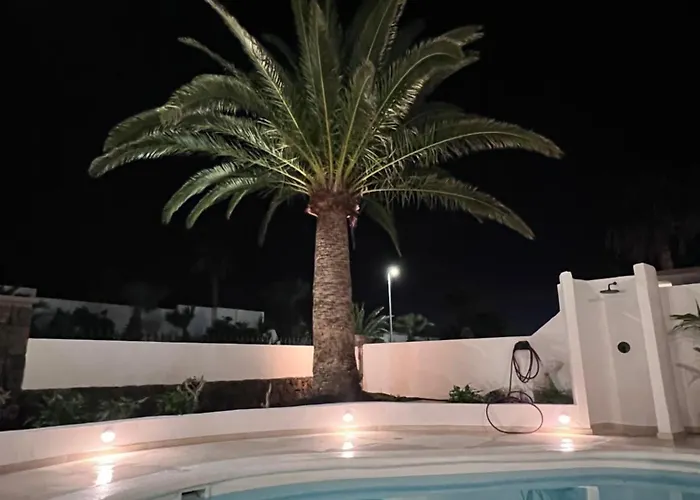 ヴィラ La Favorita *